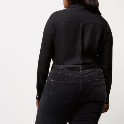 Plus black swallow embroidered shirt